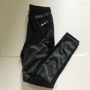 Nike Pro Dri-Fit Legging Size Medium